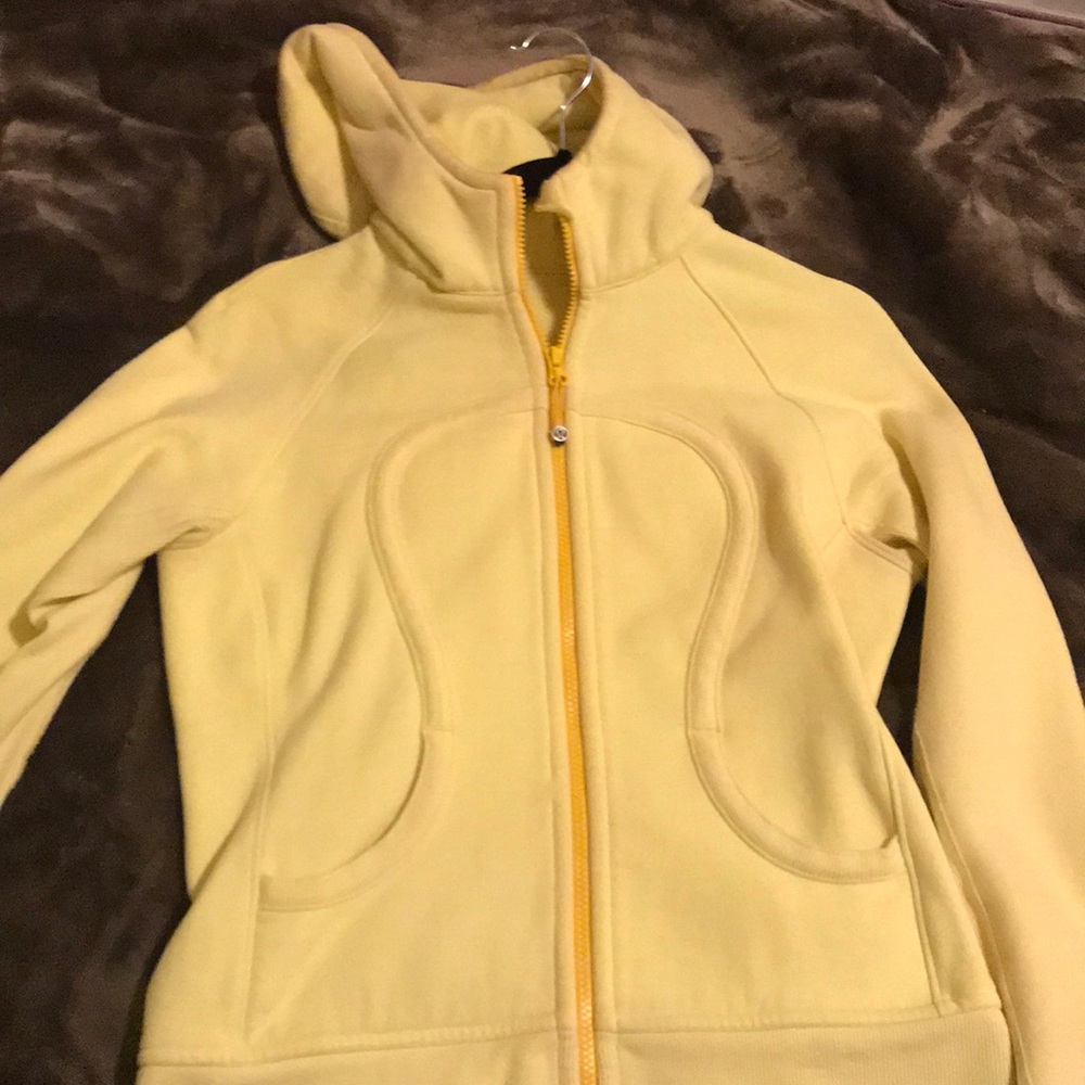 Lululemon Scuba Hoodie Size 10 Yellow